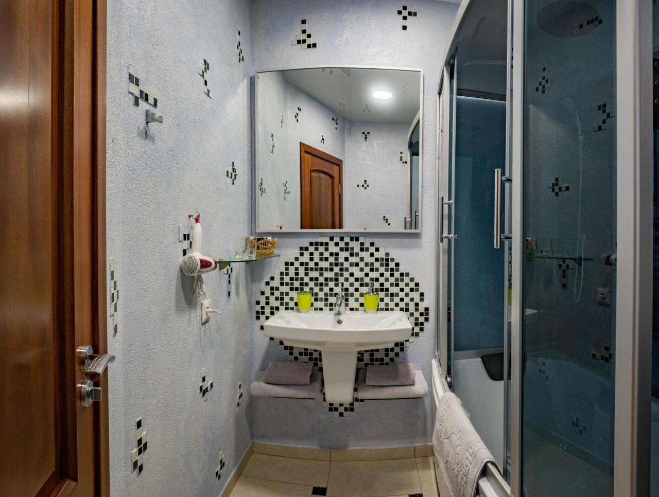 2-Room Apartment Lux Near Centre Wi-Fi Free Dnipro Exterior foto